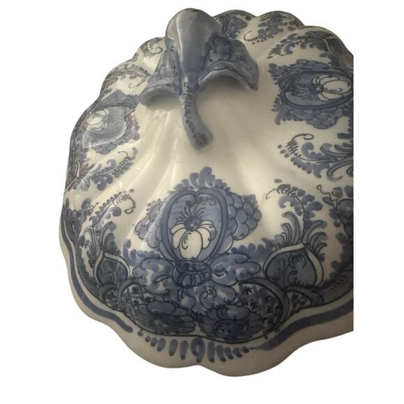 Hand-Painted Greece Blue & White Tureen with Lid • Very Rare Vintage Ceramic - Picture 5 of 14